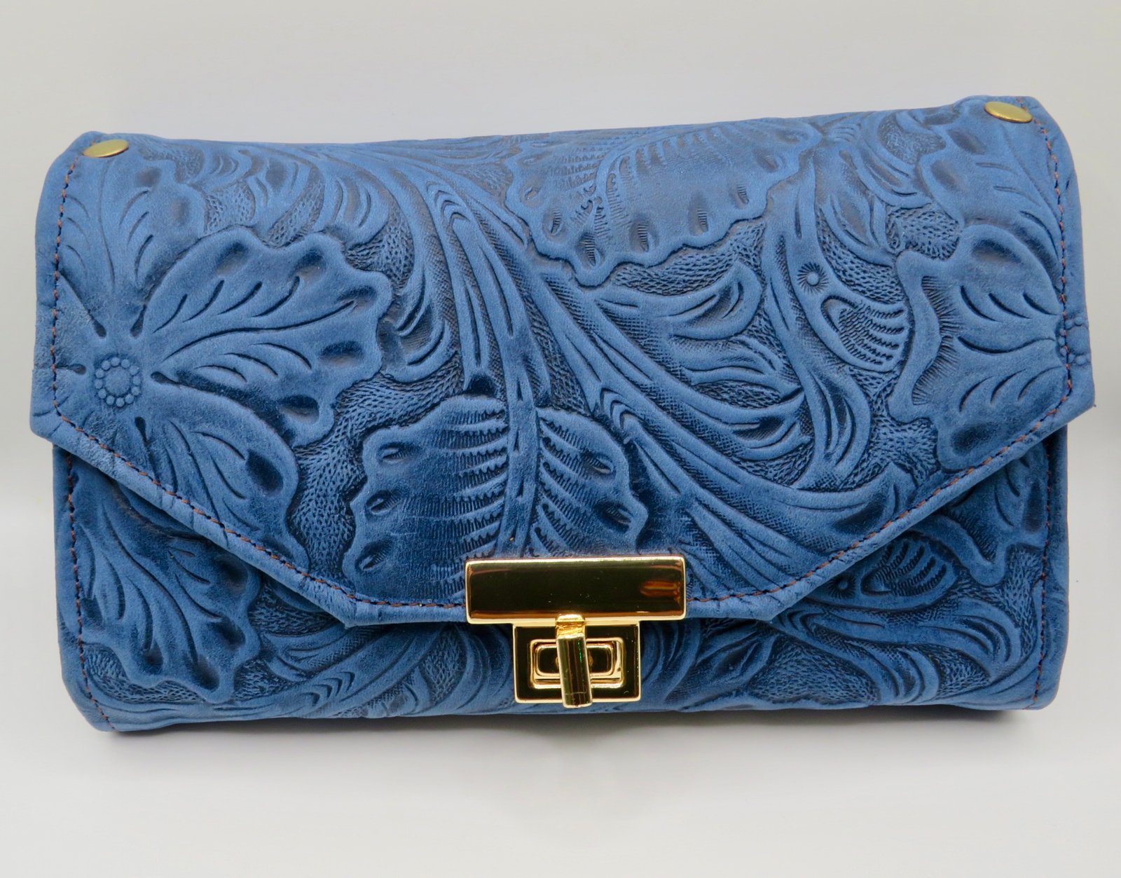 Mexican handcrafted leather bags